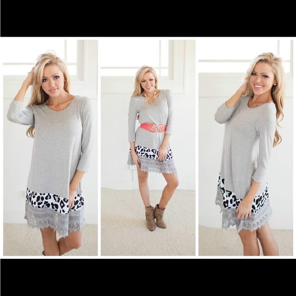 Dresses & Skirts - leopard lace dress new with out tags